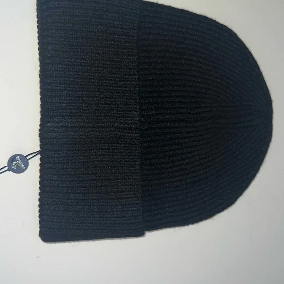 Moncler Classic Black Knit Beanie - Picture 4 of 4